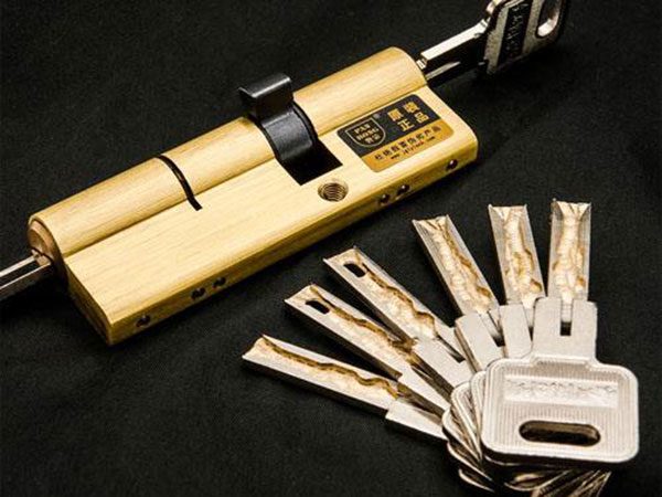 阳东24小时上门开锁公司