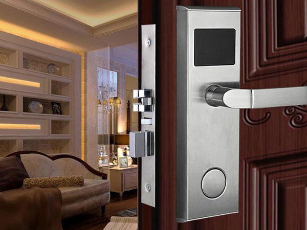 阳东24小时上门开锁公司