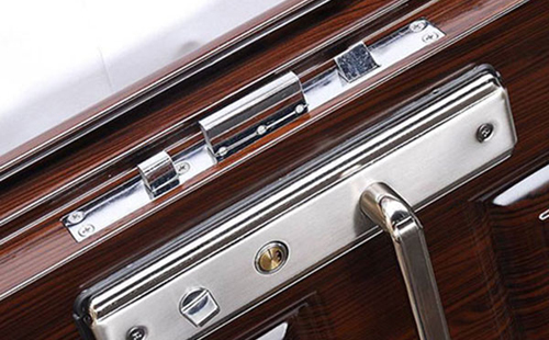 阳东24小时上门开锁公司